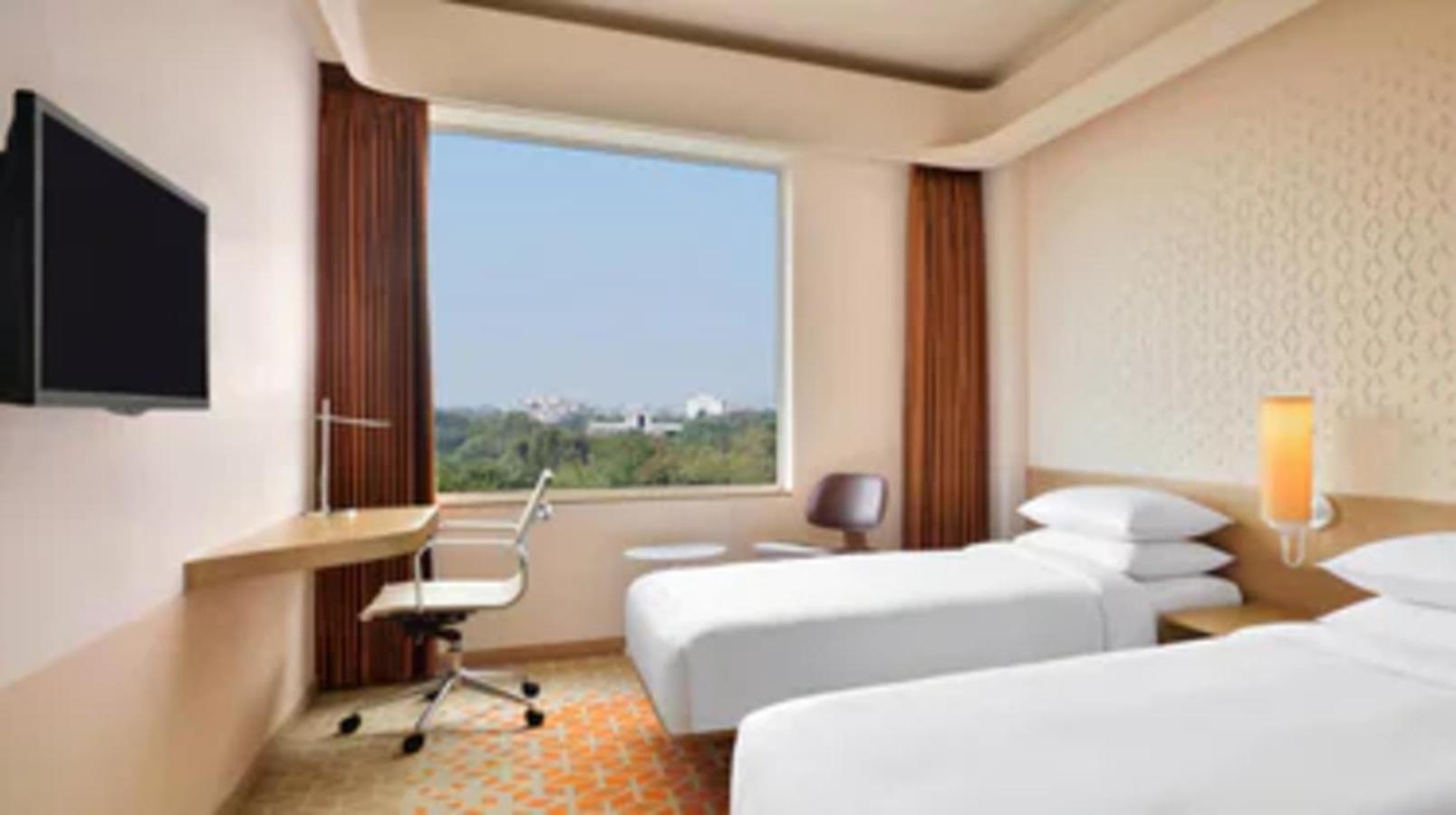 Fairfield By Marriott Chennai Mahindra World City Chengalpattu Bagian luar foto